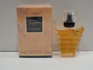 ﾗﾝｺﾑ　ﾄﾚｿﾞｱ　30ml