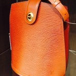 LOUIS　VUITTON　（ルイ・ヴィトン）　エピ　クリュニー　M52253　店頭にて特価で販売中！theou(ザオウ)イオンモール姫路大津店　！ヴィトン　ルイヴィトン　ビトン　vuitton　Louis　Vuitton　特価でお買い得　☆兵庫県☆姫路市・加古川市・高砂市・広畑区・網干区・英賀保・飾磨区・太子町・たつの市・相生市・赤穂市・佐用町・山崎町