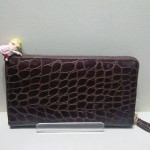 リユース　ブランド財布　/　中古　ブランド財布　　　　　J＆M　DAVIDSON　（J＆M　デヴィットソン ）　　カーフクロコ型押し　ラウンドファスナー長財布　　　☆財布　販売☆ 　　theou（ザオウ）イオンモール姫路大津店にて販売中☆　貴金属・ブランド品・洋酒・中国酒・骨董品・コスメの買取も、やってるよ☆　～姫路市・高砂市・加古川市・たつの市・太子町・英賀保・山崎・相生市・赤穂市～