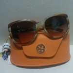 販売　リユースブランド小物　/　中古ブランド小物　　TORY　BURCH（トリーバーチ）　サングラス　TY7086A　　　theou（ザオウ）イオンモール姫路大津店にて販売中☆　貴金属・ブランド品・洋酒・中国酒・骨董品・コスメの買取も、やってるよ☆　～姫路市・高砂市・加古川市・たつの市・太子町・英賀保・山崎・相生市・赤穂市～