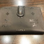 ☆リユースブランド/中古ブランド財布　MCM　がま口財布　　theou（ザオウ）イオンモール姫路大津店にて販売中☆　貴金属・ブランド品・洋酒・中国酒・骨董品・コスメの買取も、やってるよ☆　 ～姫路市・高砂市・加古川市・たつの市・太子町・英賀保・山崎・相生市・赤穂市～