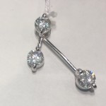 ♪リユース　ブランド /アクセサリー　K18WG　トリロジー　計D1.0ｃｔ　ダイヤ　トップ　ペンダントトップ　計Ｄ1.0ｃｔ　胸飾り　theou（ザオウ）イオンモール姫路大津店♪　貴金属・ブランド品・洋酒・中国酒・骨董品の買取もやってるよ♪～姫路市・高砂市・加古川市・たつの市・太子町・英賀保・山崎・相生市・赤穂市～