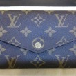 LV①